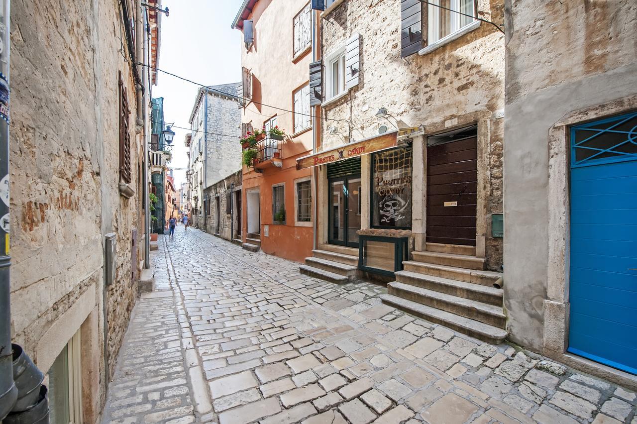 La Svalba Rooms & Studios Rovinj Luaran gambar