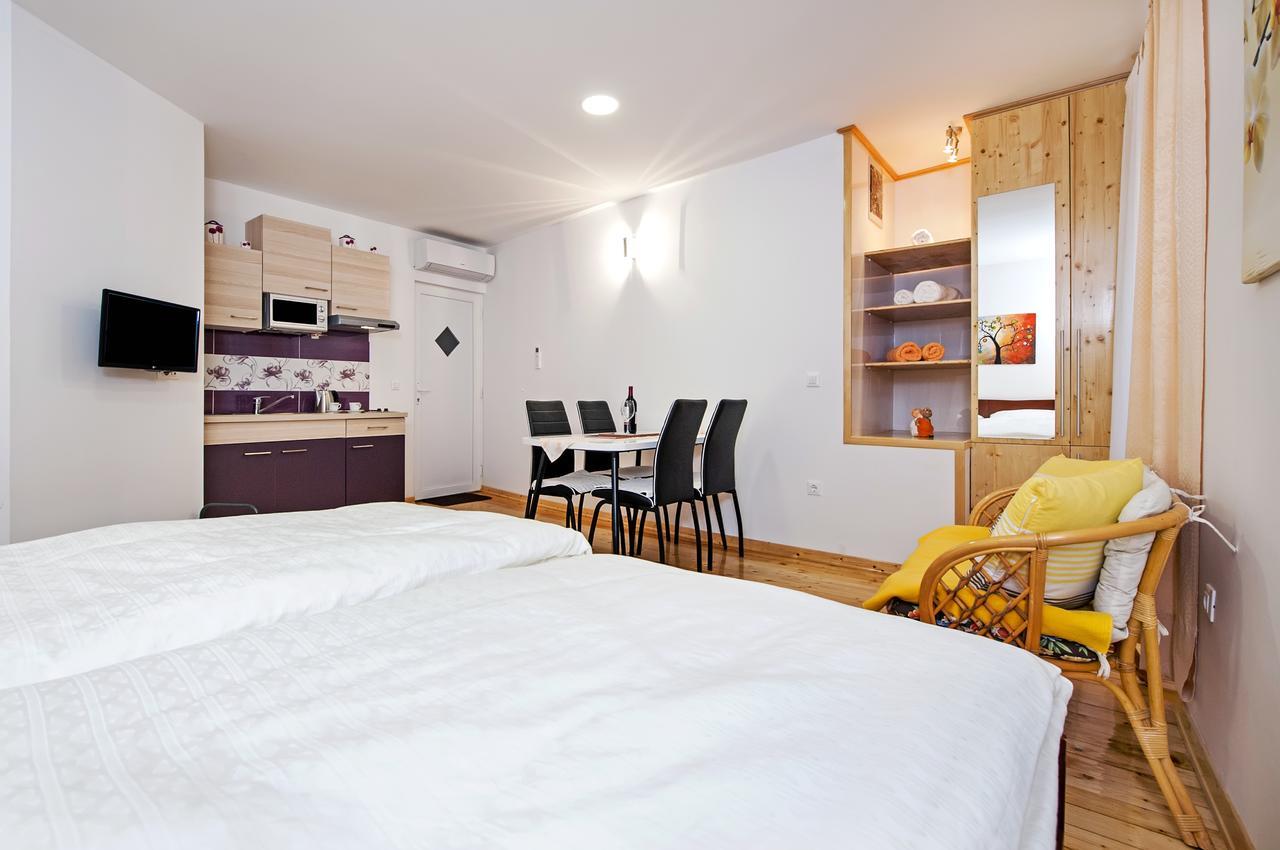 La Svalba Rooms & Studios Rovinj Luaran gambar