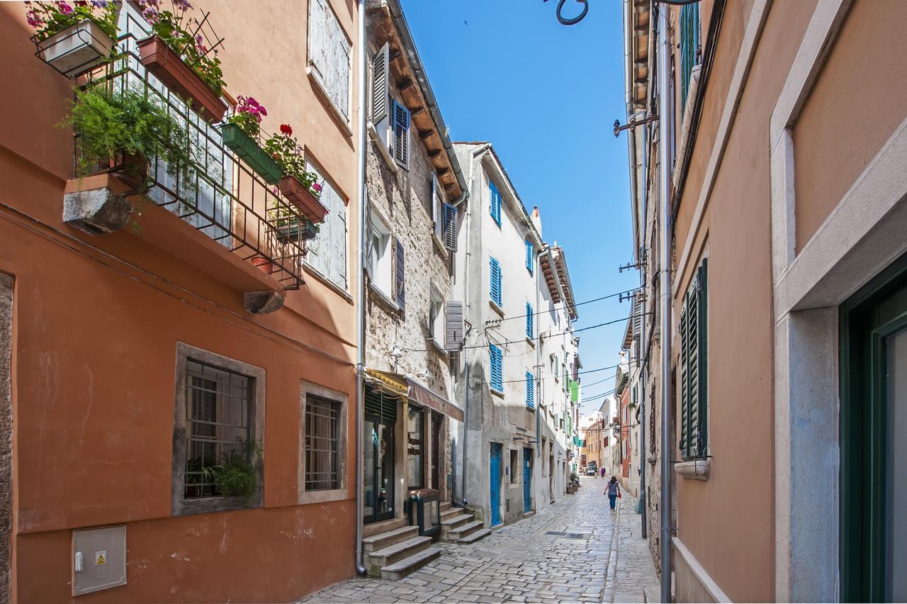 La Svalba Rooms & Studios Rovinj Luaran gambar